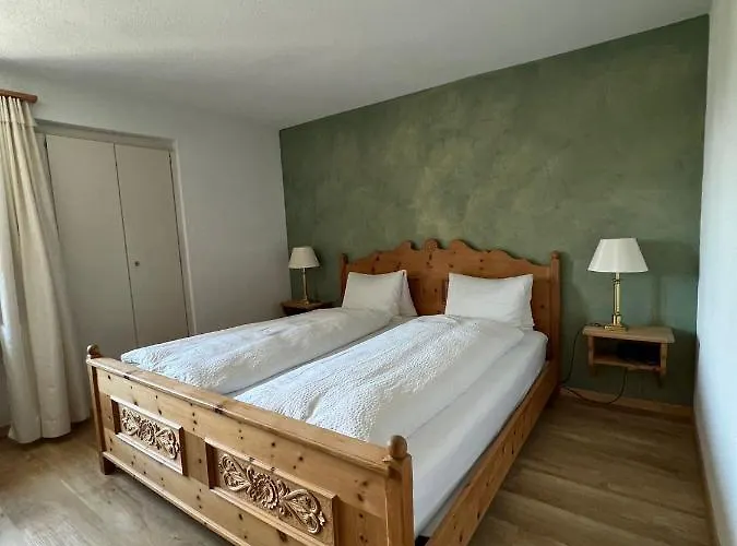 Adler Garni 3* Цернец