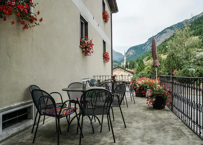 Konukevi Adler Garni 3*